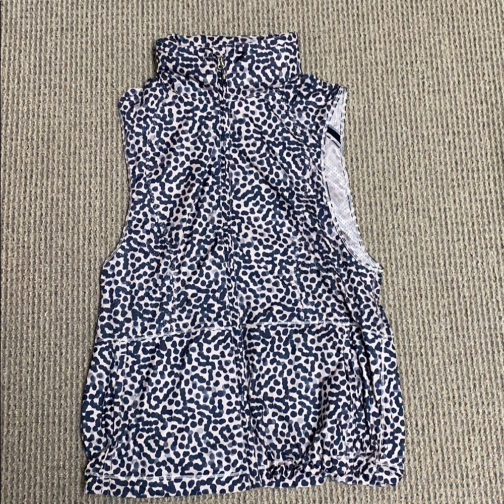 ANIMAL PRINT LULULEMON VEST SIZE 8